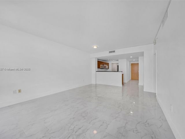 Продажа квартиры #3704 - фото 6258377