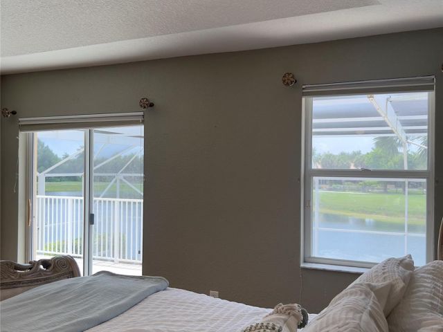 Продажа дома по адресу 1423 SW 158th Ave - фото 6235193