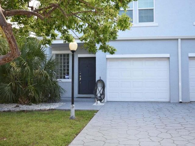 Дом в аренду по адресу 2300 Florida Boulevard D - фото 6226336