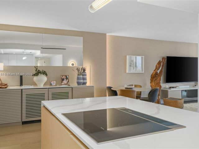 Продажа квартиры #407 - фото 6227928