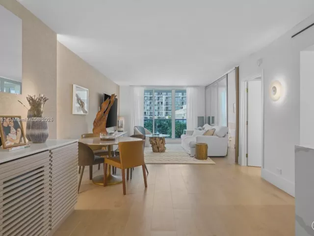 Продажа квартиры #407 - фото 6227927