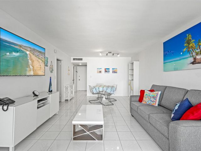 Продажа квартиры #216 - фото 6229910