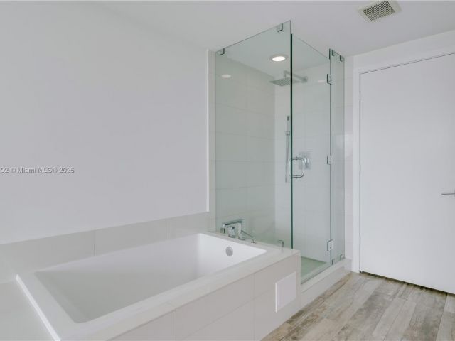 Продажа квартиры #802 - фото 6709022