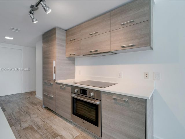 Продажа квартиры #802 - фото 6709032