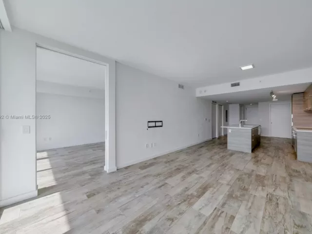 Продажа квартиры #802 - фото 6709028