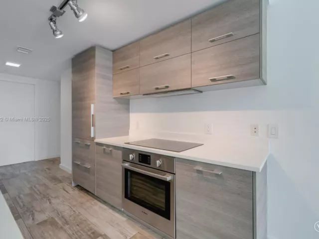 Продажа квартиры #802 - фото 6709032