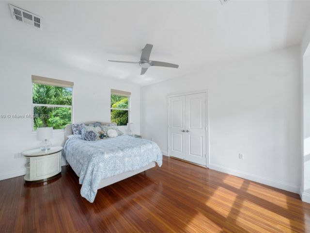 Продажа дома по адресу 440 Rosaro Ave - фото 6227897