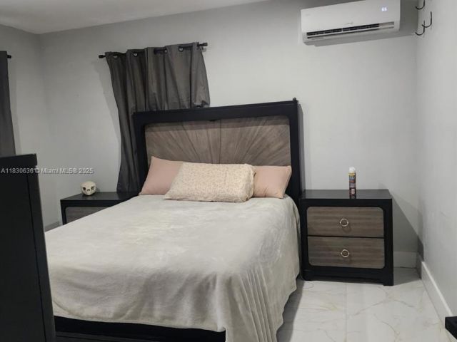 Продажа дома по адресу 10955 SW 223rd St - фото 6236224