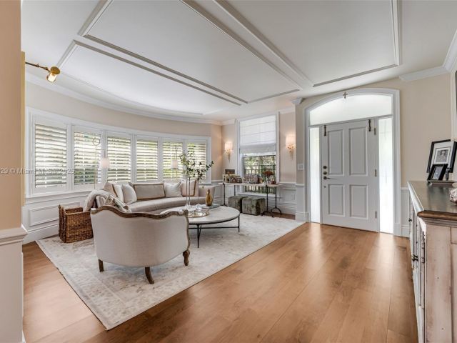 Продажа дома по адресу 618 Valencia Ave 101 - фото 6228925