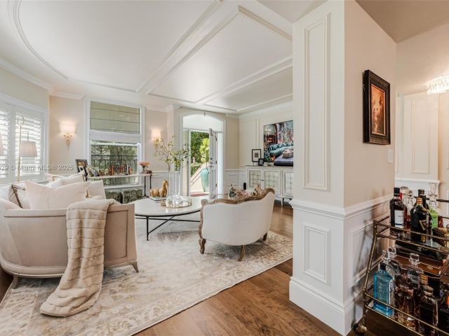 Продажа дома по адресу 618 Valencia Ave 101 - фото 6228926