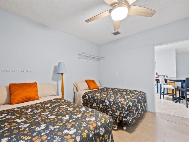 Продажа дома по адресу 600 NW 99th St - фото 6228857