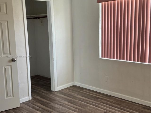 Дом в аренду по адресу 1240 NW 86th St - фото 6228851