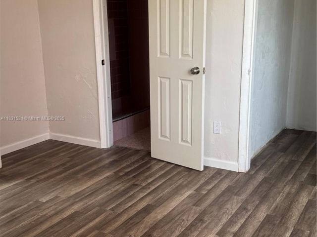 Дом в аренду по адресу 1240 NW 86th St - фото 6228852