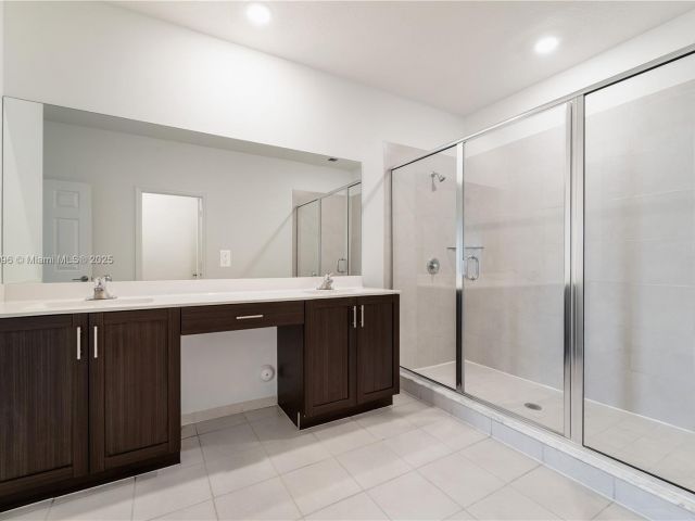 Продажа дома по адресу 22938 SW 128th Pl - фото 6229828