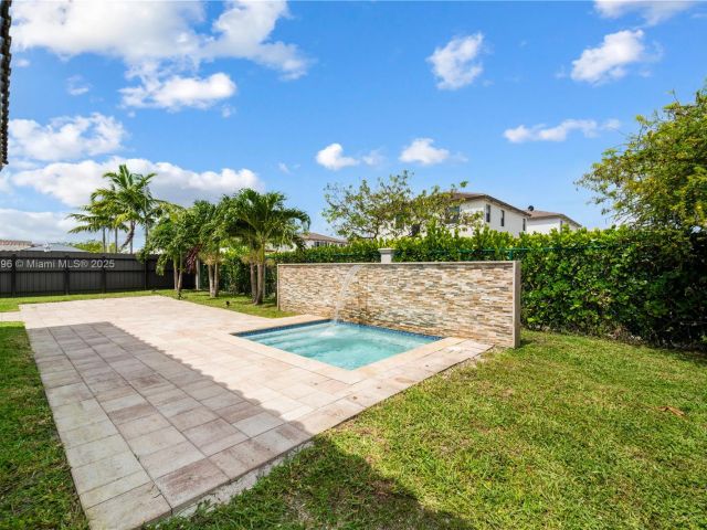 Продажа дома по адресу 22938 SW 128th Pl - фото 6229845