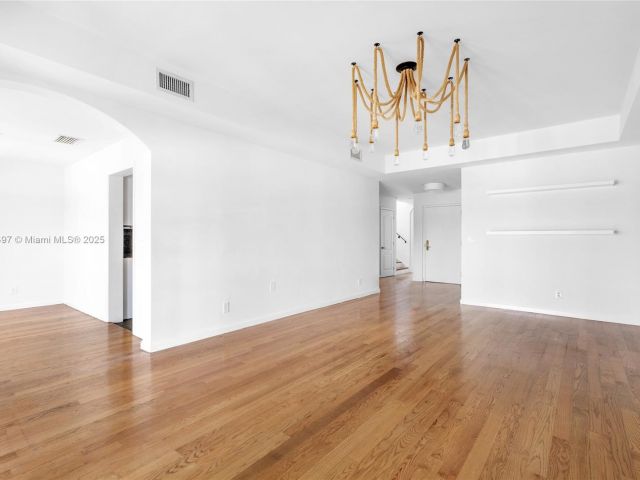 Дом в аренду по адресу 1415 Sunset Harbour Dr 406 - фото 6242351