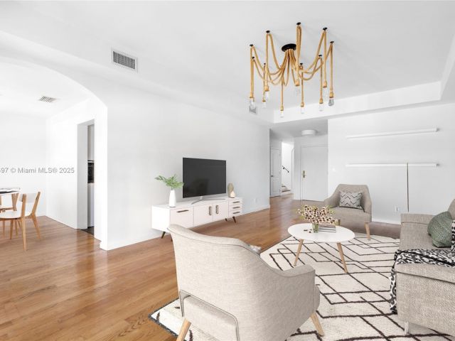 Дом в аренду по адресу 1415 Sunset Harbour Dr 406 - фото 6242352