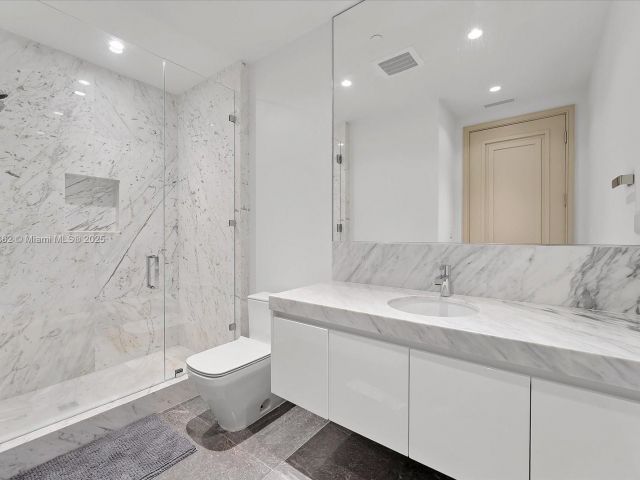 Продажа квартиры # - фото 6229928