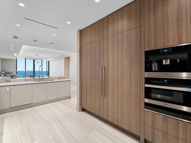 Продажа квартиры # - фото 6229932