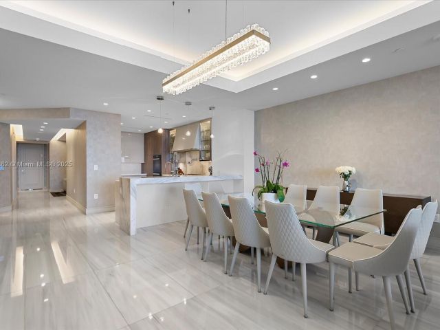 Продажа квартиры # - фото 6229935