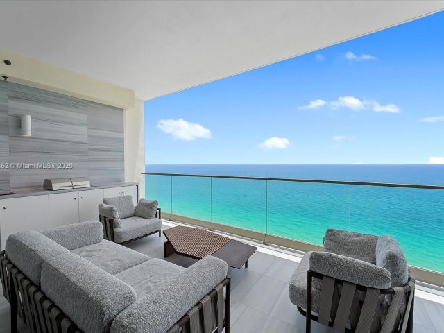 Продажа квартиры # - фото 6229940