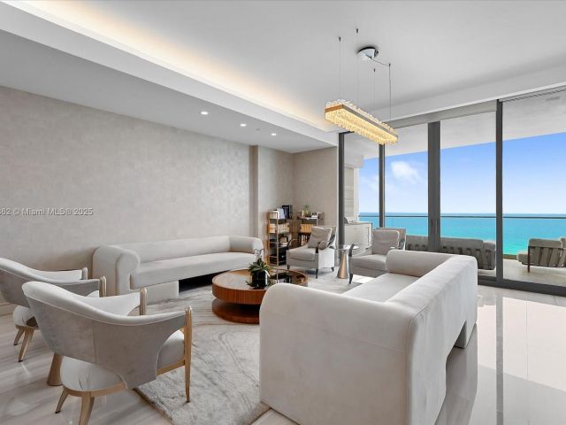 Продажа квартиры # - фото 6229942