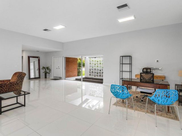 Продажа дома по адресу 900 Marble Way - фото 6230078