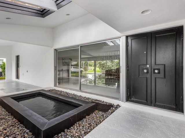 Продажа дома по адресу 900 Marble Way - фото 6230087