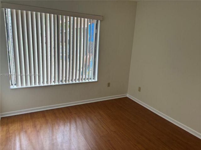 Дом в аренду по адресу 13331 SW 102 ST - фото 6230565