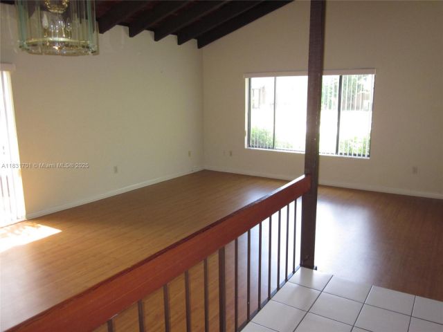 Дом в аренду по адресу 13331 SW 102 ST - фото 6230570