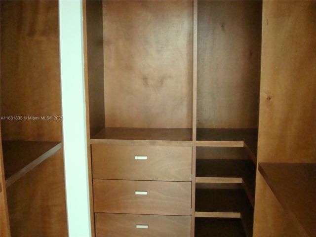 Продажа квартиры #1908 - фото 6232588