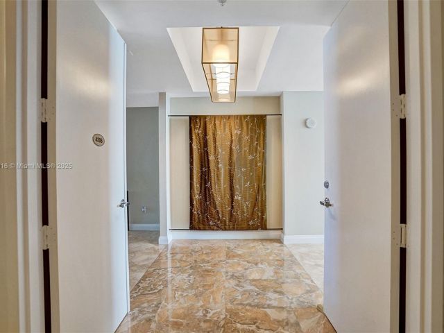 Квартира в аренду номер4206 - фото 6232845