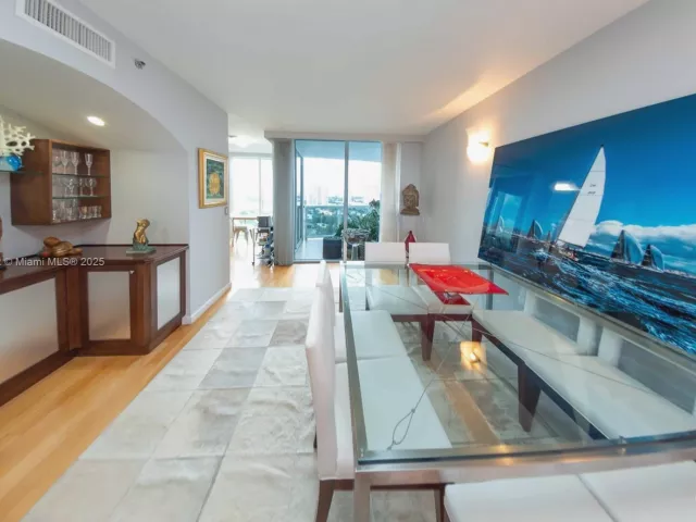 Продажа квартиры #2004 - фото 6233252