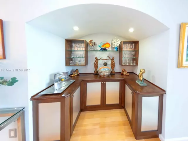 Продажа квартиры #2004 - фото 6233253