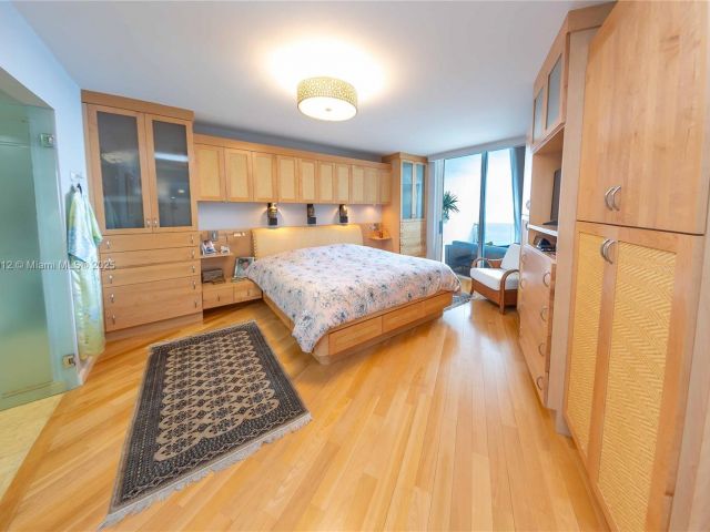 Продажа квартиры # - фото 6233249