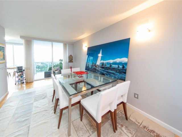 Продажа квартиры # - фото 6233251