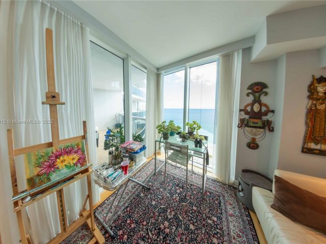 Продажа квартиры # - фото 6233257