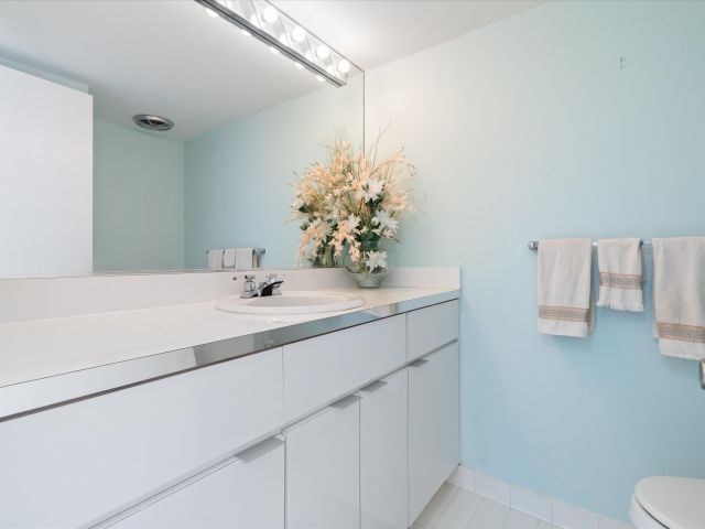 Дом в аренду по адресу 609 Bridgewood Drive - фото 6252082