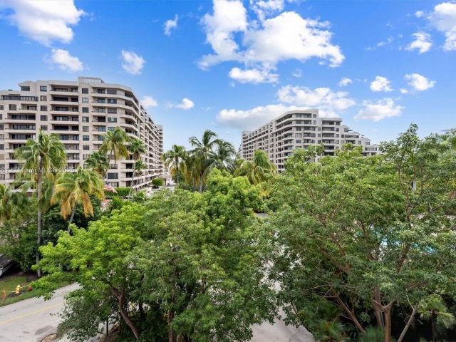 Продажа квартиры #412 - фото 6236647