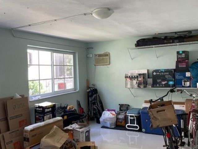 Дом в аренду по адресу 6625 Nervia St - фото 6282668