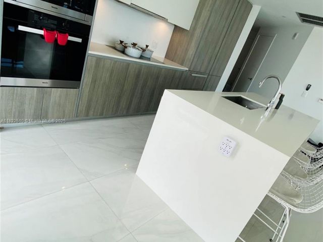 Продажа квартиры #1407 - фото 6236617