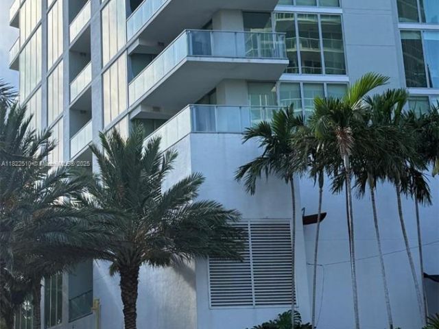 Продажа квартиры #1407 - фото 6236620