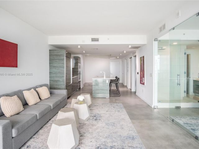 Продажа квартиры #805 - фото 6247828