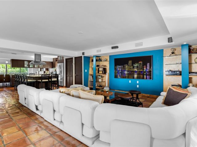 Продажа дома по адресу 3520 Rockerman Rd - фото 6278735