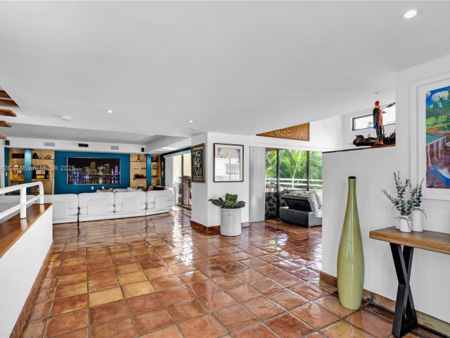 Продажа дома по адресу 3520 Rockerman Rd - фото 6278741