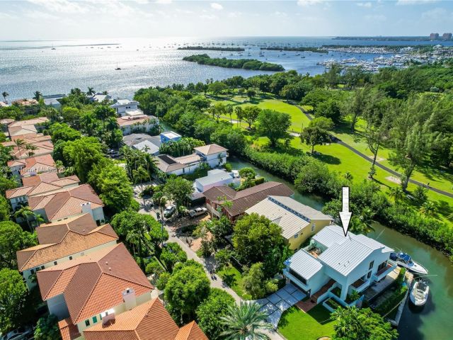 Продажа дома по адресу 3520 Rockerman Rd - фото 6278745