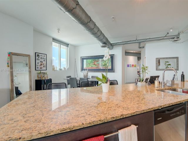 Продажа квартиры #1604 - фото 6236965