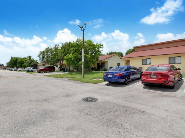 Дом в аренду по адресу 13963 SW 280th Ter 0 - фото 6234958