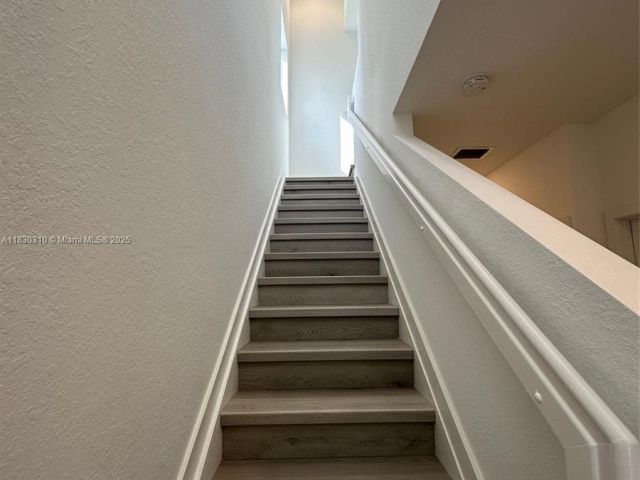 Дом в аренду по адресу 25338 SW 135th Ave 107 - фото 6238512