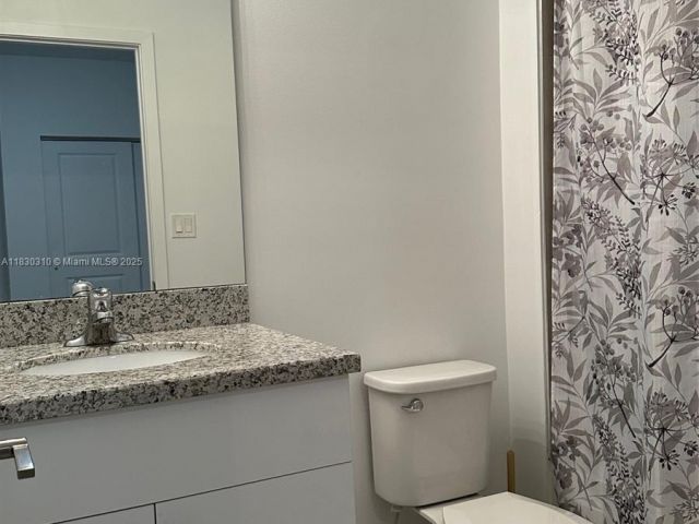 Дом в аренду по адресу 25338 SW 135th Ave 107 - фото 6238514